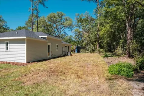 2424 NE 2nd Avenue Gainesville FL 32641