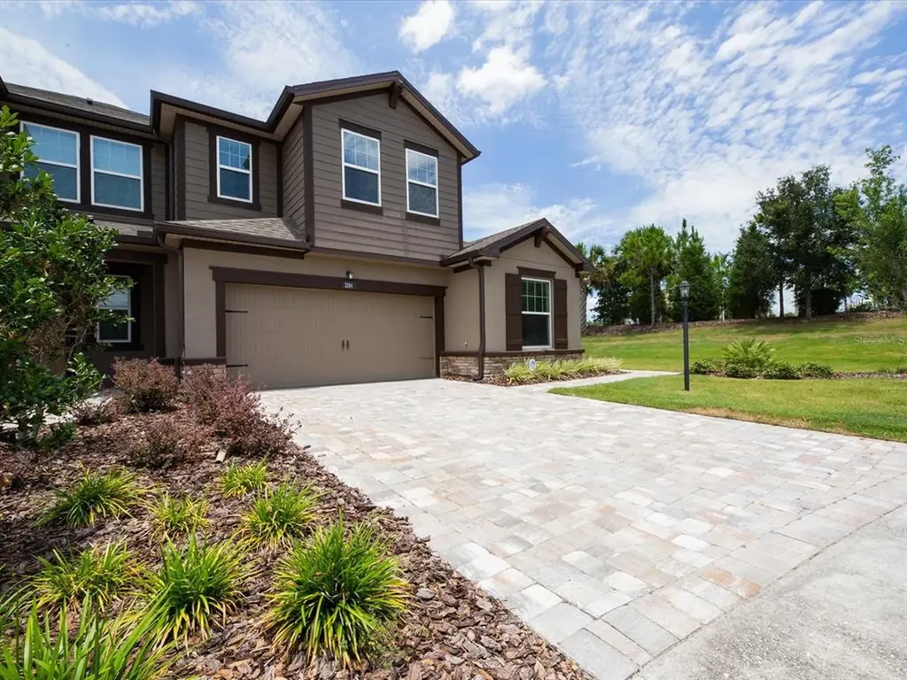 5204 Blossom Cove Bradenton FL 34211