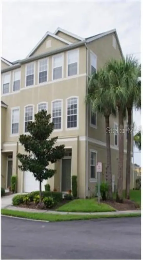 3056 Pointeview Drive Tampa FL 33611