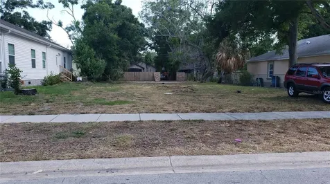 3474 17th Avenue S St Petersburg FL 33711
