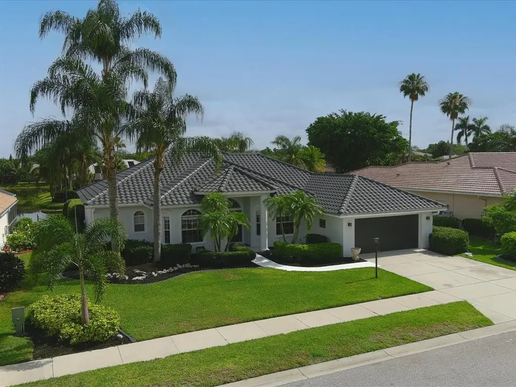 4479 Golden Lake Drive Sarasota FL 34233