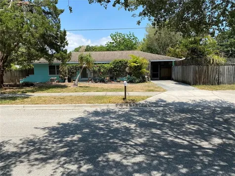 2611 S East Avenue Sarasota FL 34239
