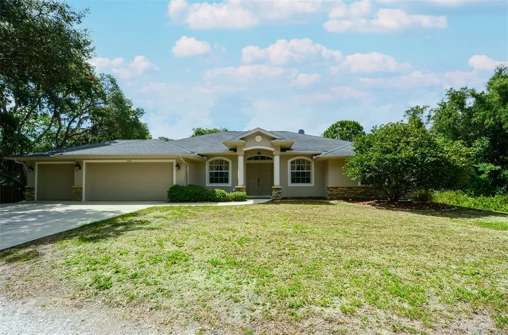 1610 Equestrian Court Nokomis FL 34275