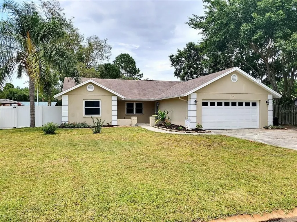 2414 51st Street Court E Palmetto FL 34221