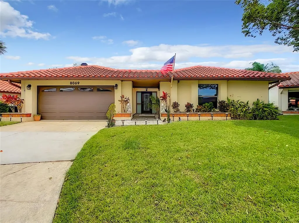 8069 N Cadiz Court Orlando FL 32836