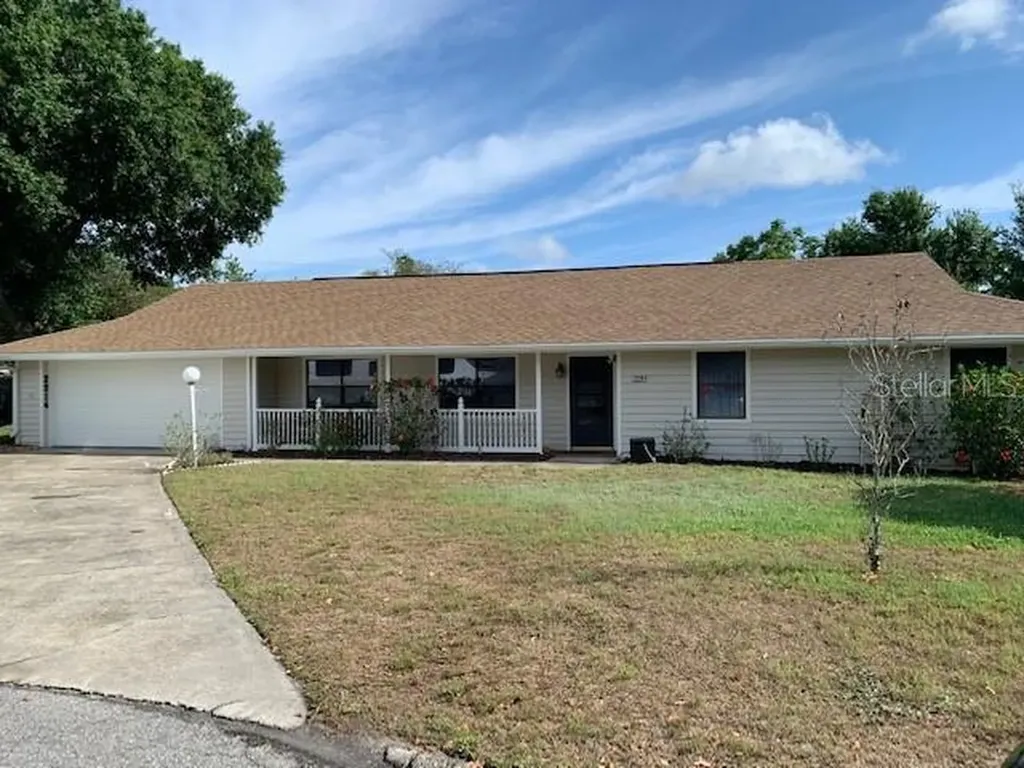2214 Flaming Arrow Drive Lakeland FL 33813