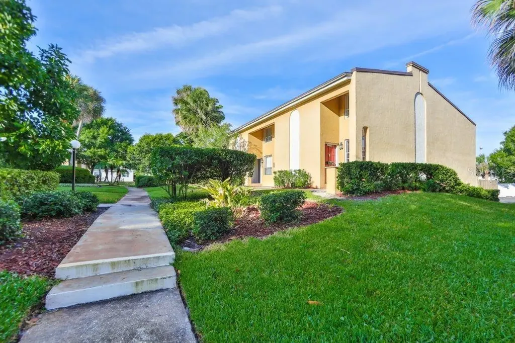 4505 La Capri Court Tampa FL 33611
