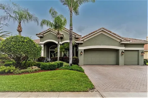 9918 Tree Tops Lake Road Tampa FL 33626
