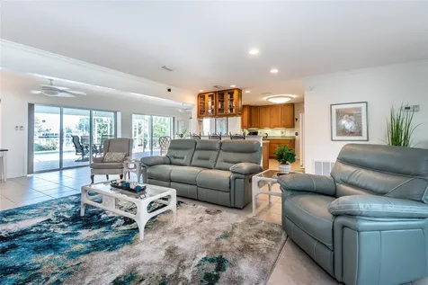 129 Cousley Drive SE Port Charlotte FL 33952