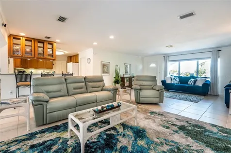 129 Cousley Drive SE Port Charlotte FL 33952