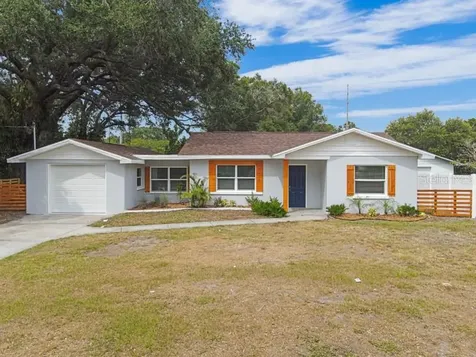 656 2nd Street SE Largo FL 33771