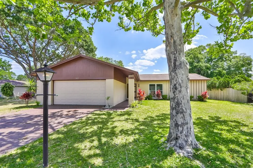 612 Pinedale Court Brandon FL 33511