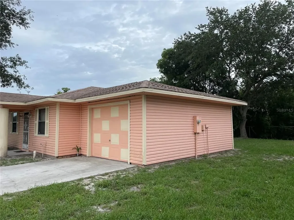 3648 Suntrust Drive Fort Myers FL 33916