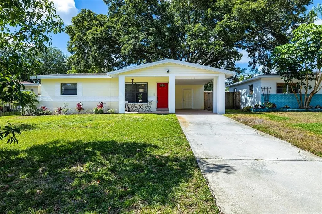 2710 59th Avenue N St Petersburg FL 33714
