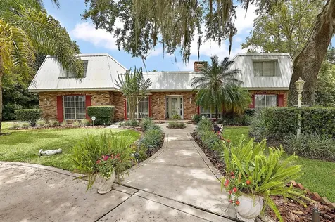 32750 Lakeshore Drive Tavares FL 32778