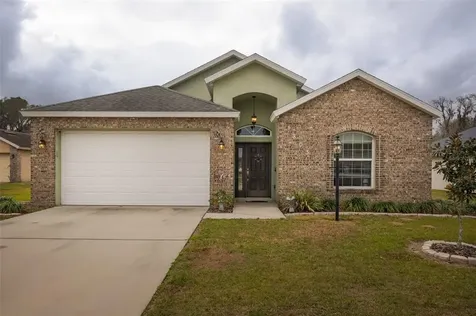 1803 N Johnson Street Plant City FL 33563