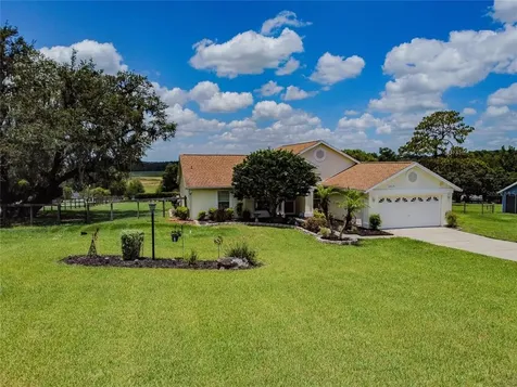 9925 Wallaston Drive Dade City FL 33525