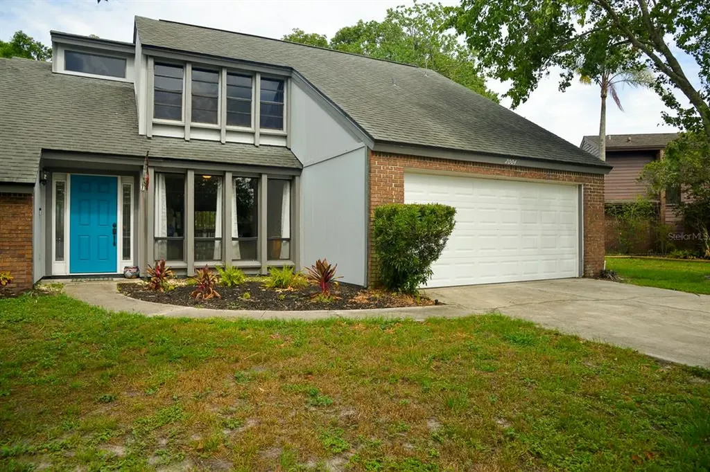 2004 Hidden Dale Court Kissimmee FL 34741