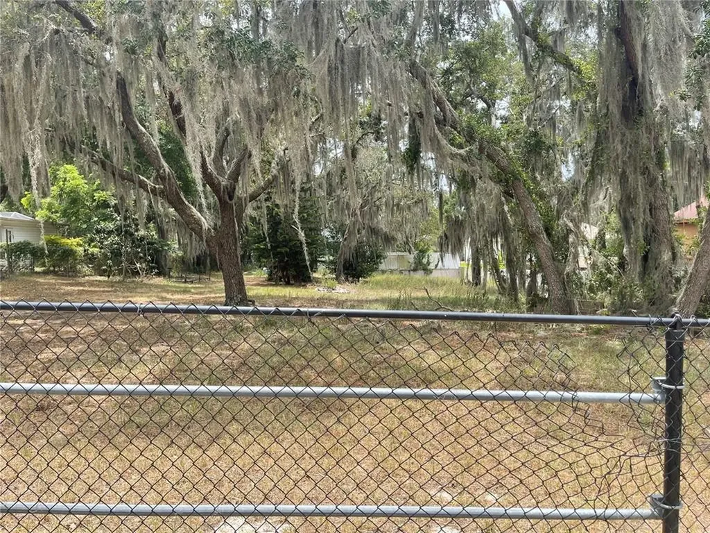 1505 Greenwood Road Lakeland FL 33805