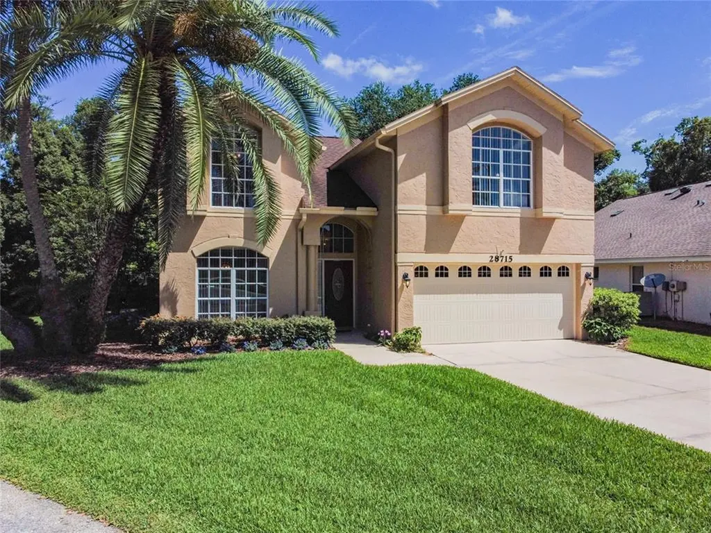28715 Creekwood Drive Wesley Chapel FL 33545