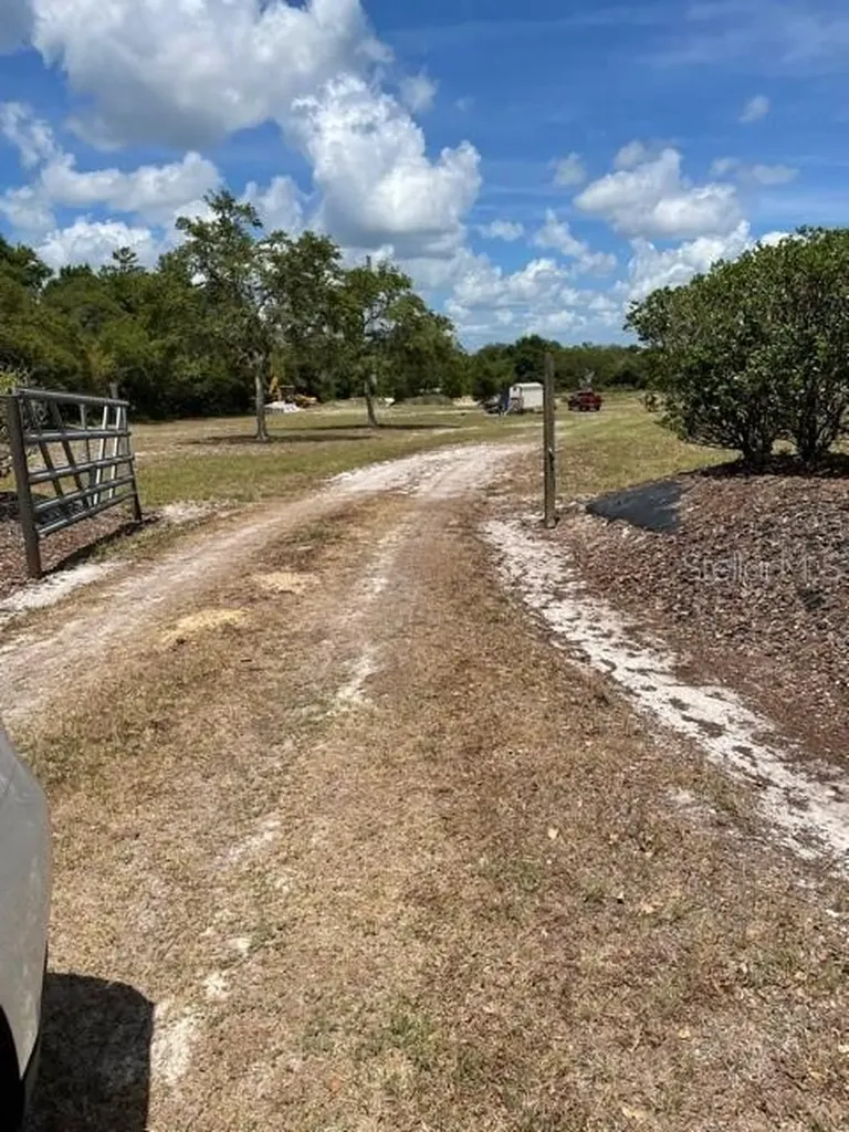 1617 Park Avenue Orange City FL 32763