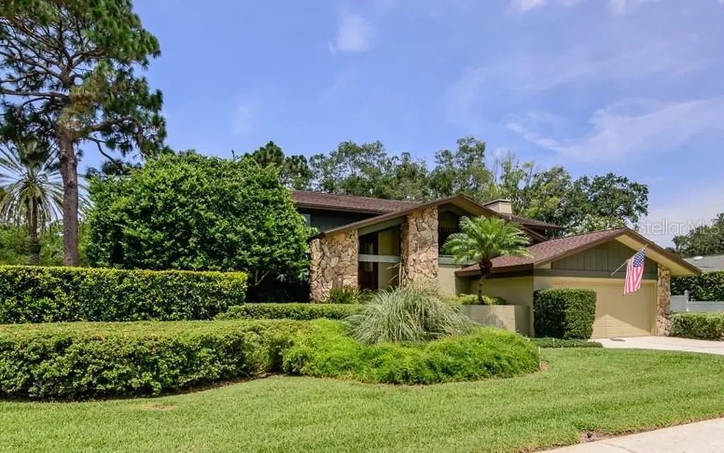 2924 Torrey Pines Court Clearwater FL 33761