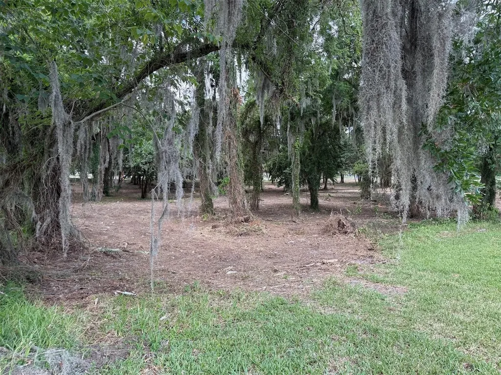 150 SE 17th Street Ocala FL 34471