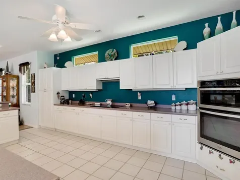 8117 Misty Oaks Boulevard Sarasota FL 34243