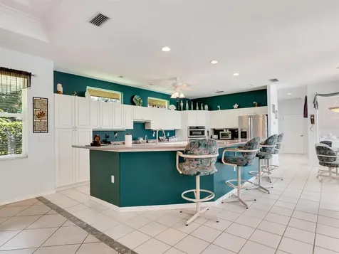 8117 Misty Oaks Boulevard Sarasota FL 34243