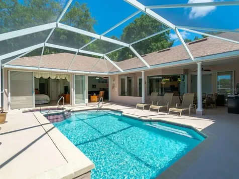 8117 Misty Oaks Boulevard Sarasota FL 34243