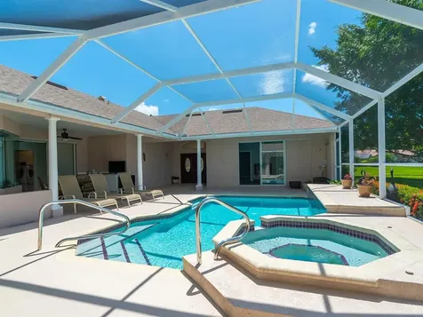 8117 Misty Oaks Boulevard Sarasota FL 34243