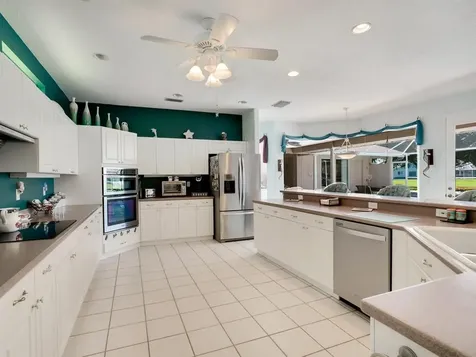 8117 Misty Oaks Boulevard Sarasota FL 34243