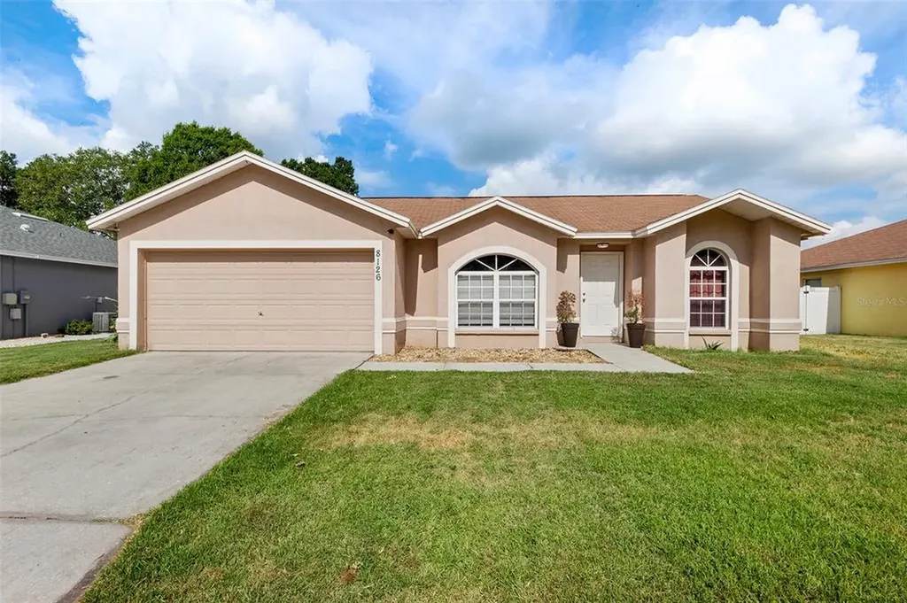 8126 Westmont Avenue Lakeland FL 33810