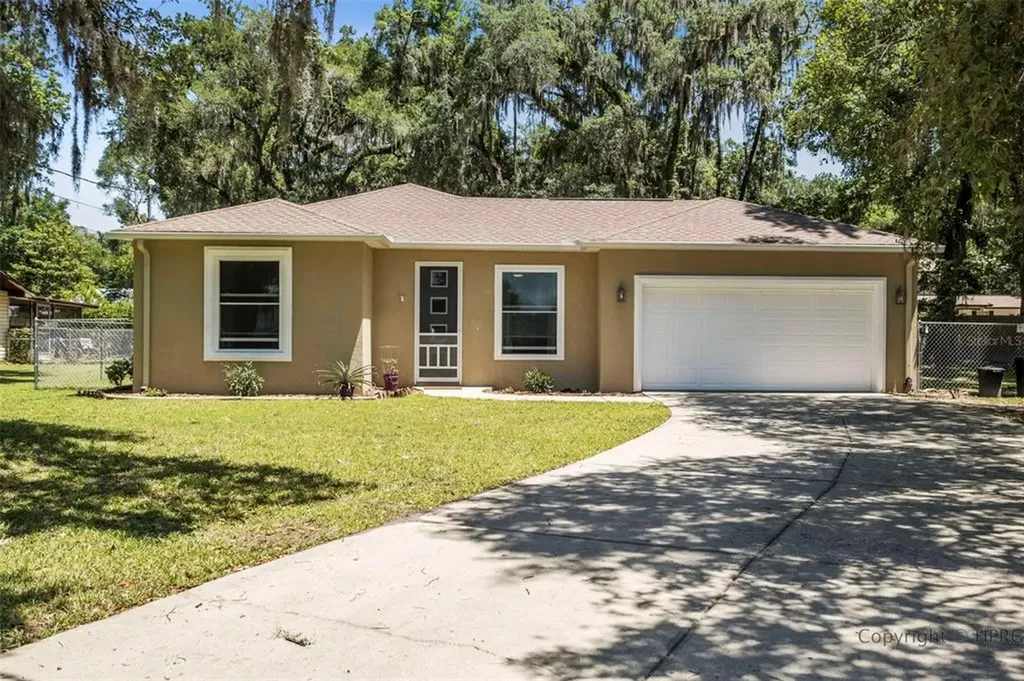 805 Roberta Avenue Brooksville FL 34601