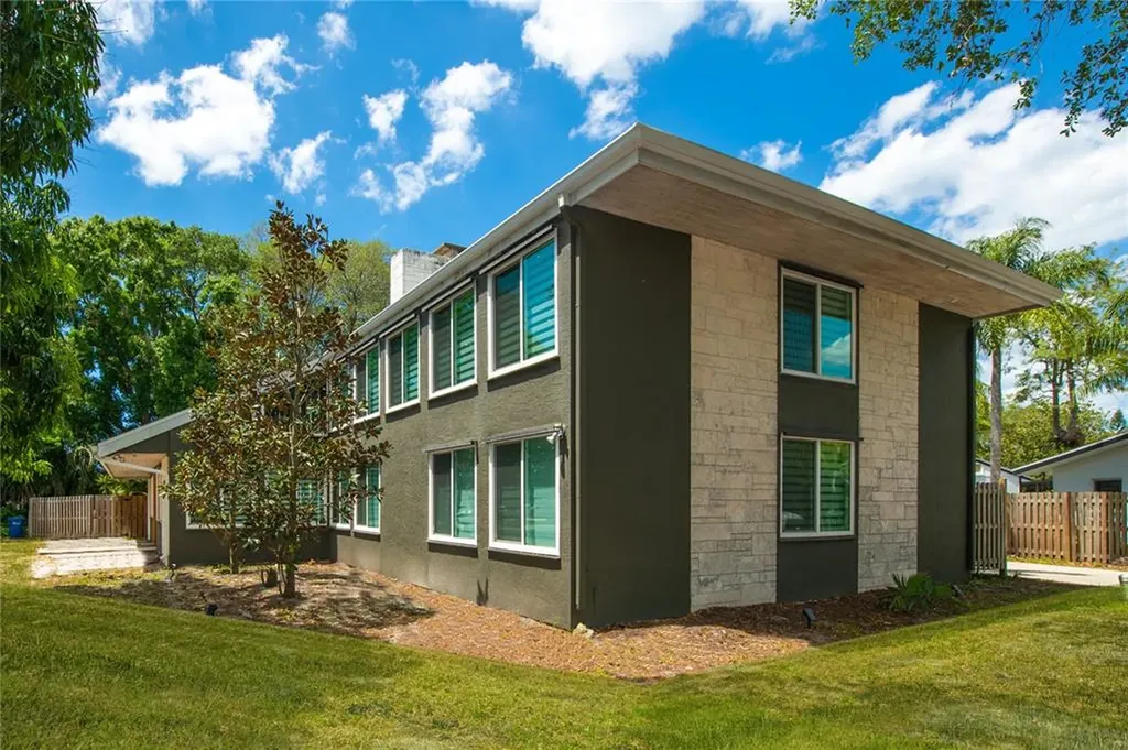 2873 Pinecrest Street Sarasota FL 34239