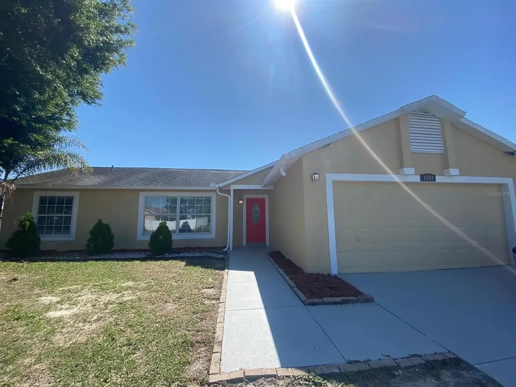 1562 Birchwood Avenue Kissimmee FL 34744
