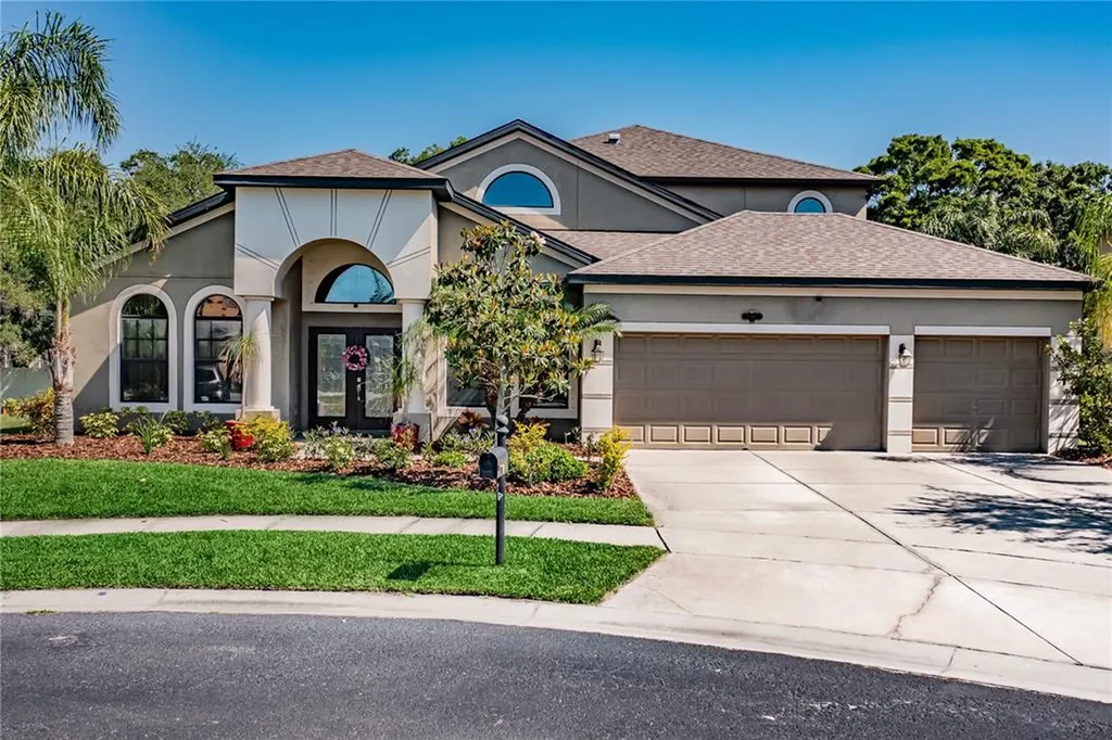5865 95th Avenue N Pinellas Park FL 33782