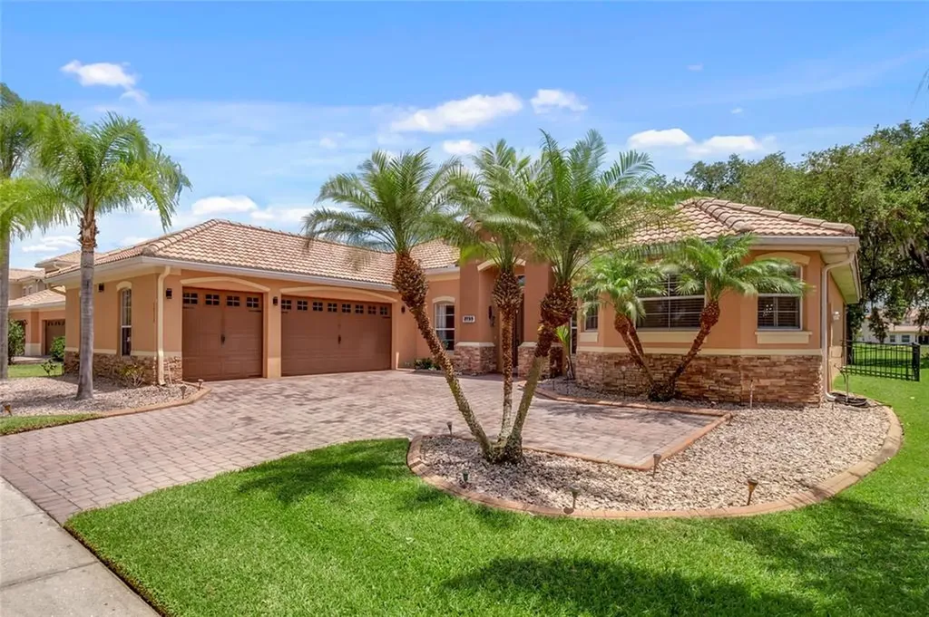 3735 Eagle Isle Circle Kissimmee FL 34746