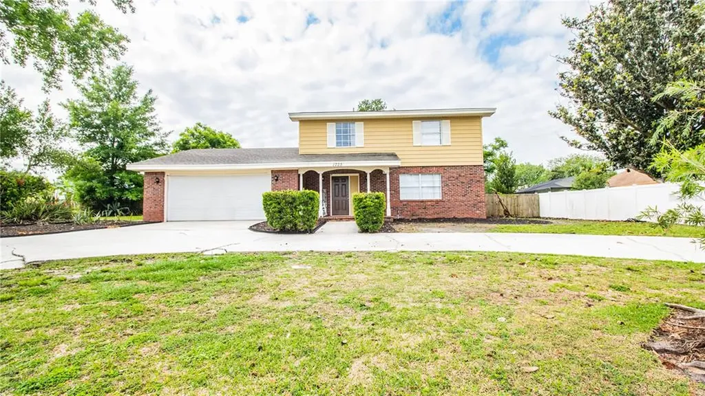 1725 Hallam Drive Lakeland FL 33813