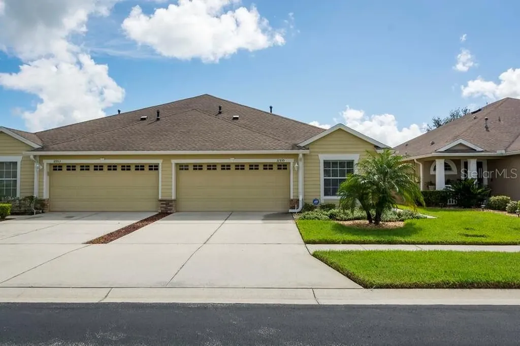 31955 Stillmeadow Drive Wesley Chapel FL 33543