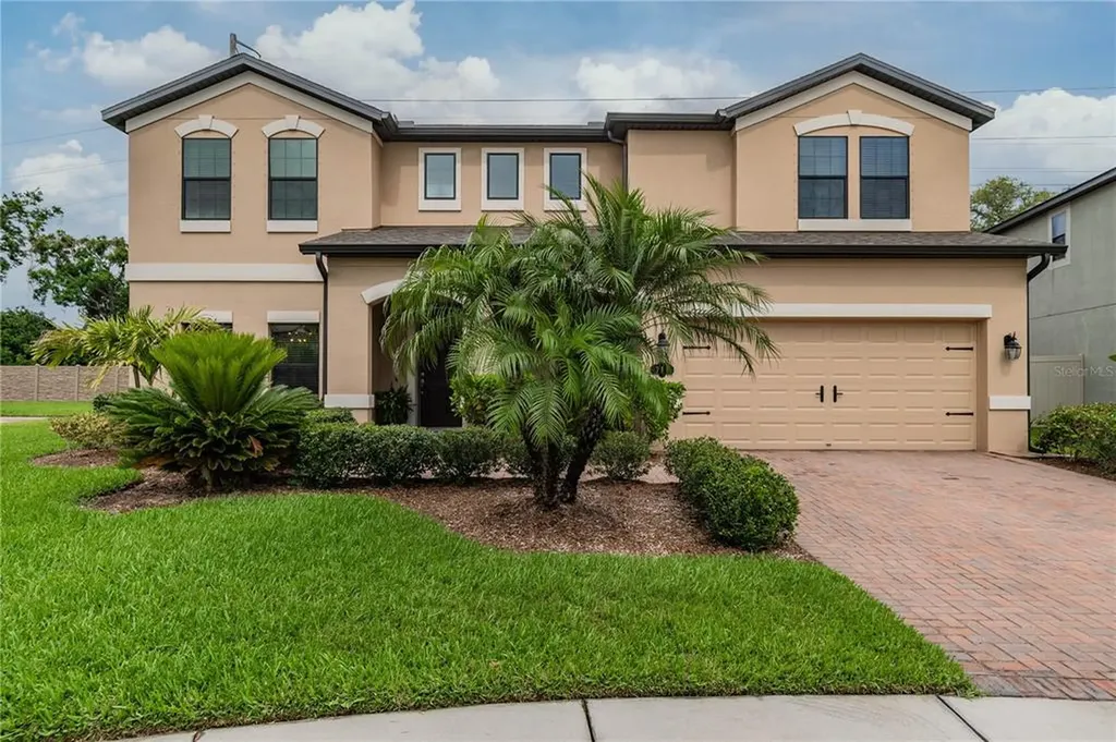 718 Wellington Court Oldsmar FL 34677