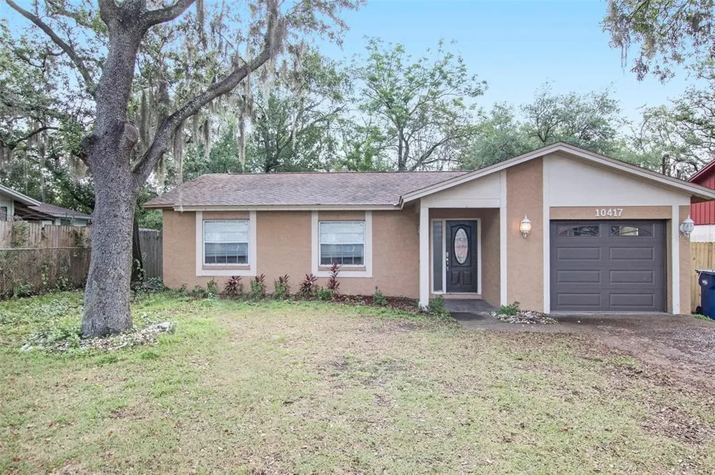 10417 N Connechusett Road Tampa FL 33617