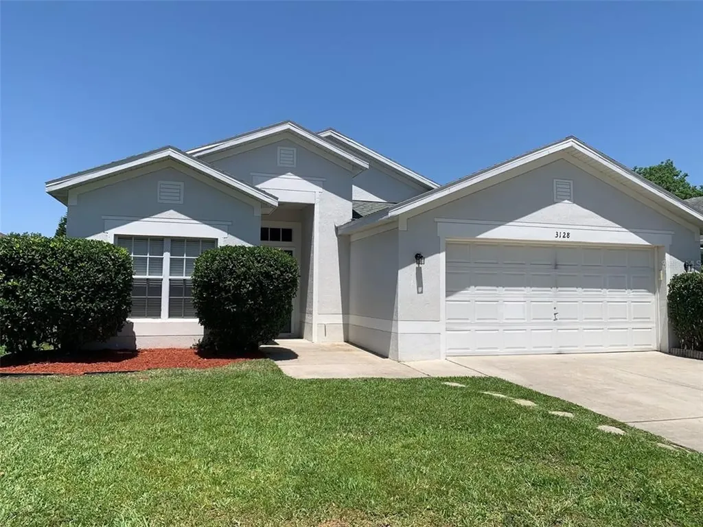 3128 Cranes Cove Loop Kissimmee FL 34741