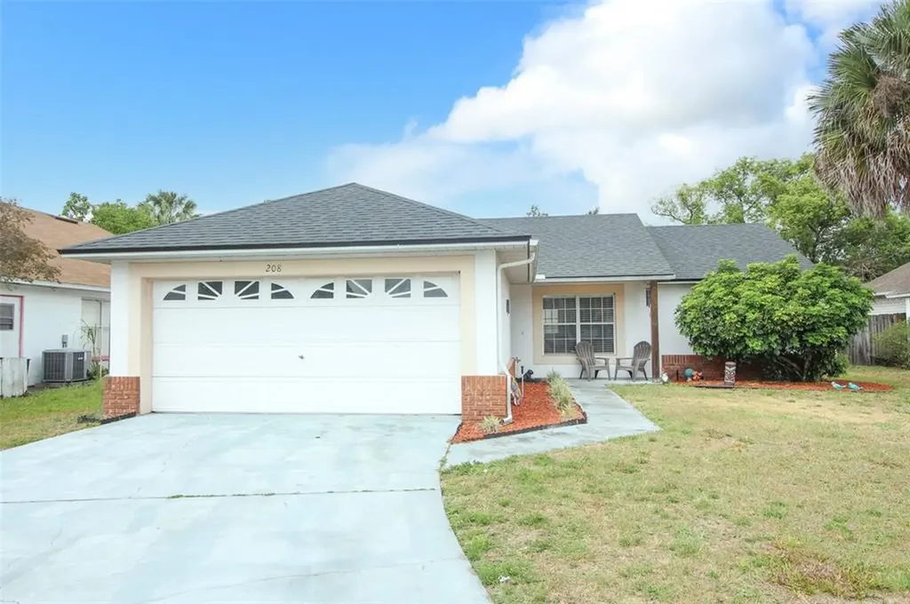 208 S Bristol Circle Sanford FL 32773