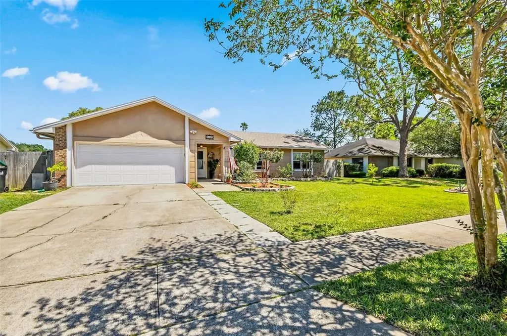 8437 Alveron Avenue Orlando FL 32817