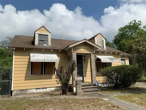 1920 Auburn Street S St Petersburg FL 33712