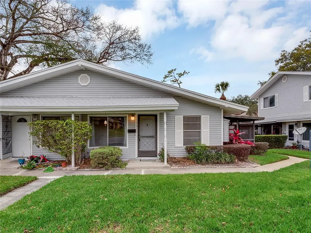 527 Heatherton Village Altamonte Springs FL 32714