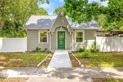 1029 Yale Street N St Petersburg FL 33713