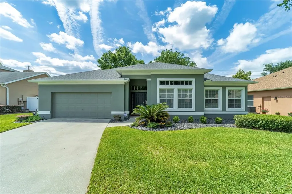 427 Lake Amberleigh Drive Winter Garden FL 34787