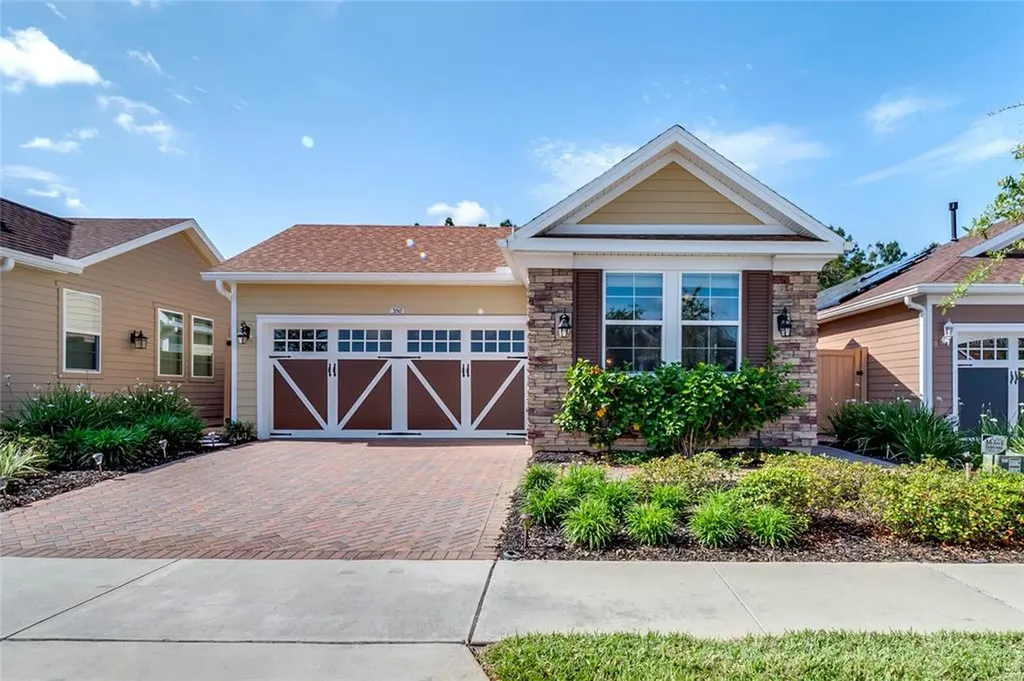 350 Alcove Drive Groveland FL 34736
